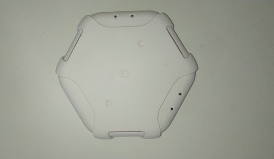 Laser che scolpisce le parti di plastica decorative dello stampaggio ad iniezione dell'ABS