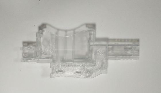 Il laser che scolpisce stampaggio ad iniezione gli stampaggi ad iniezione di plastica delle parti HRC 32