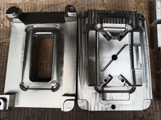 Prodotti di plastica su ordinazione di materia plastica dello stampaggio ad iniezione PA6 GF30/ABS/PP