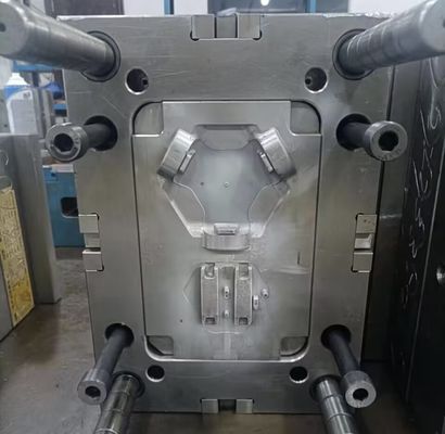 Giro di CNC di elettronica dello stampaggio ad iniezione di precisione dell'incisione laser