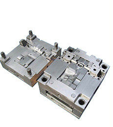 Iso dello stampaggio ad iniezione di P20 2738 2344 Pin Point Gate High Precision
