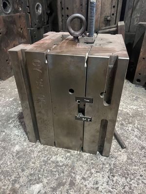 Trattamento termico glassato dado della pressofusione dell'alluminio di S136H 718H 2343