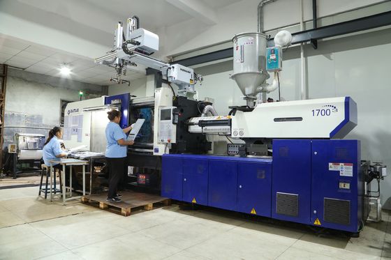 Problema dello stampaggio ad iniezione dell'OEM e soluzione dello stampaggio ad iniezione della soluzione