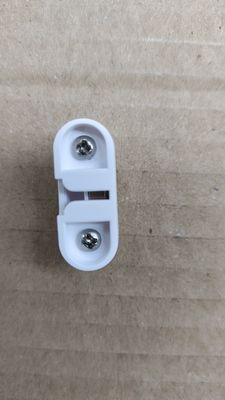 Adattatore elettronico OEM Parti in plastica Superficie luminosa